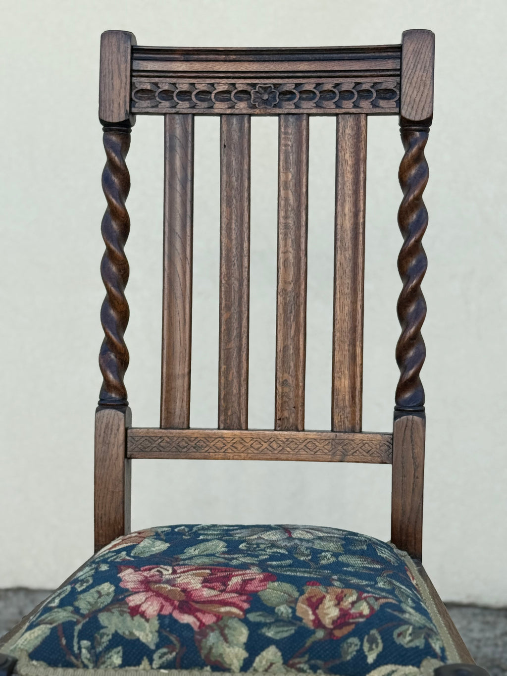 Set of 4 Antique Barley Twist Hand Carved Dining Chairs